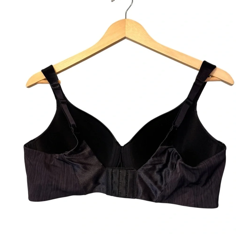 Vanity Fair Illumination Full Figure Underwire Contour Bra, Black, 76338, 38D